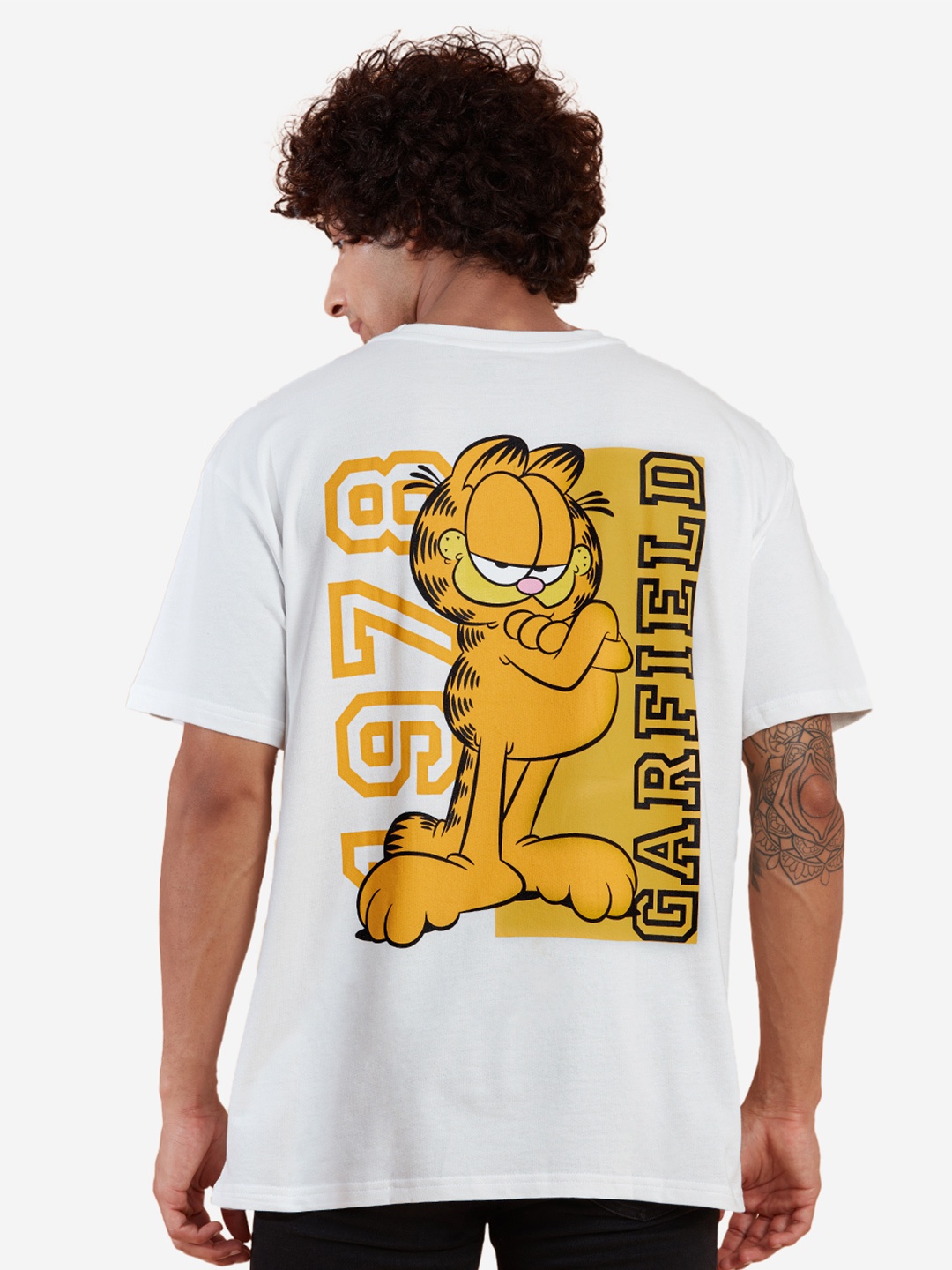 

The Souled Store Men Garfield Printed Oversized T-Shirt, White