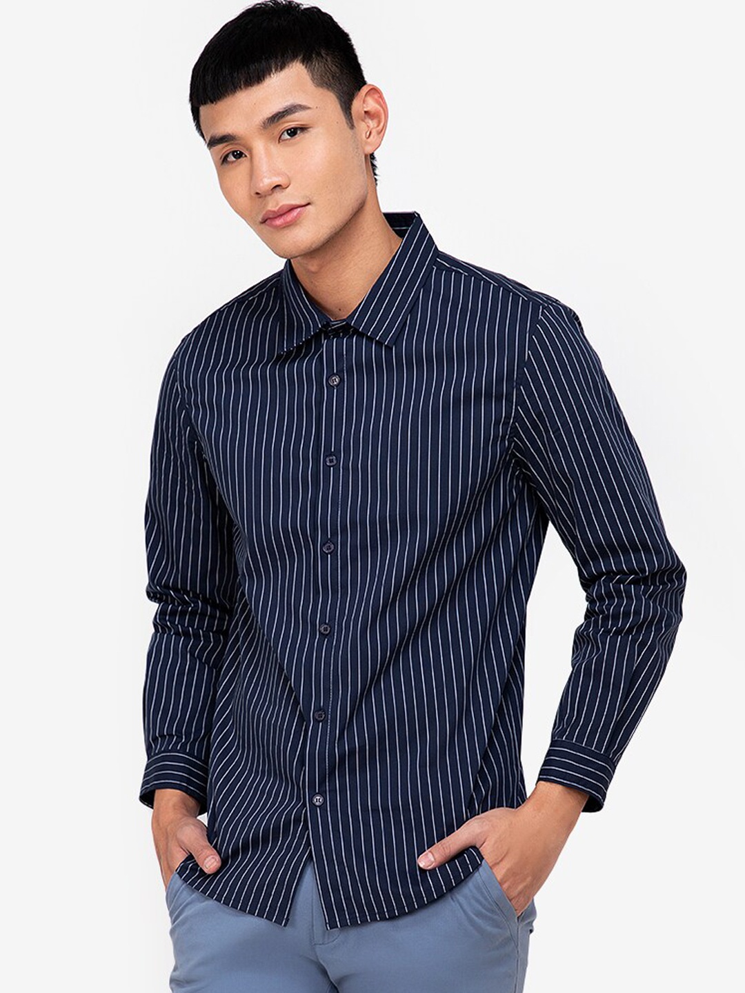 

ZALORA BASICS Men Blue Striped Pure Cotton Casual Shirt