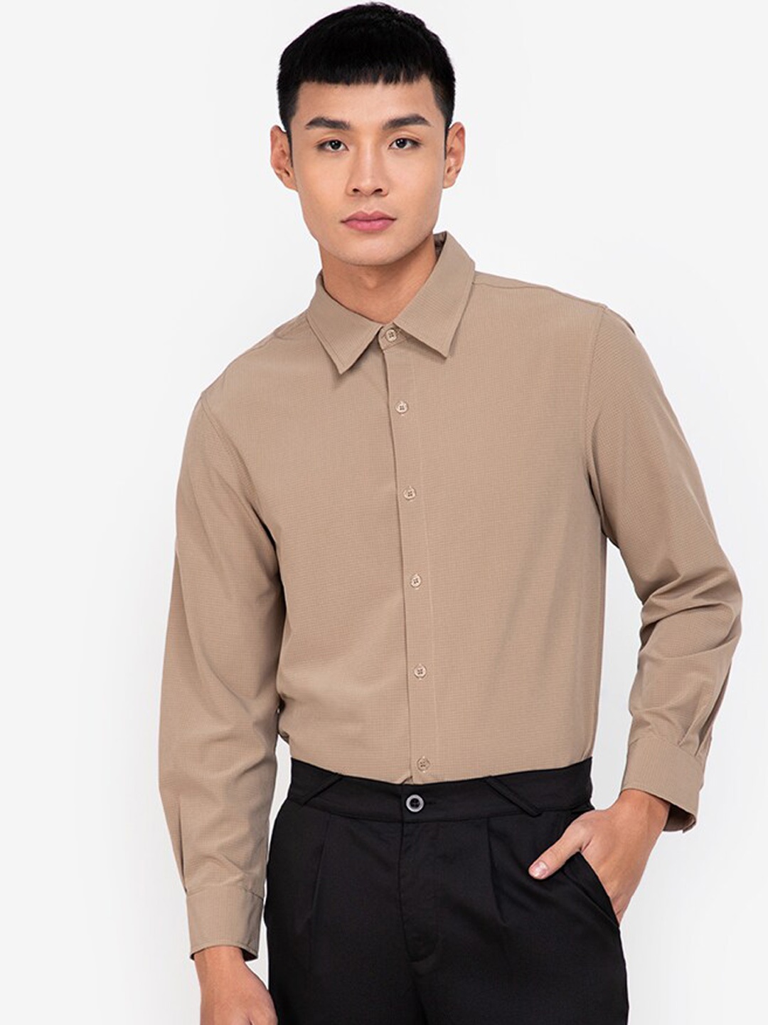 

ZALORA BASICS Men Brown Grid Slim Fit Shirt