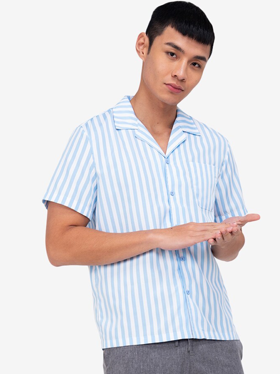 

ZALORA BASICS Men Multicoloured Striped Casual Shirt, Multi