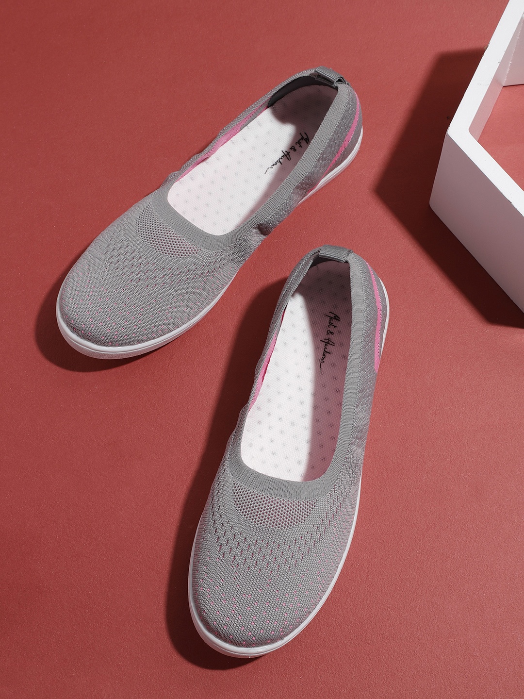 

Mast & Harbour Women Grey & Pink Woven Design Slip-On Sneakers