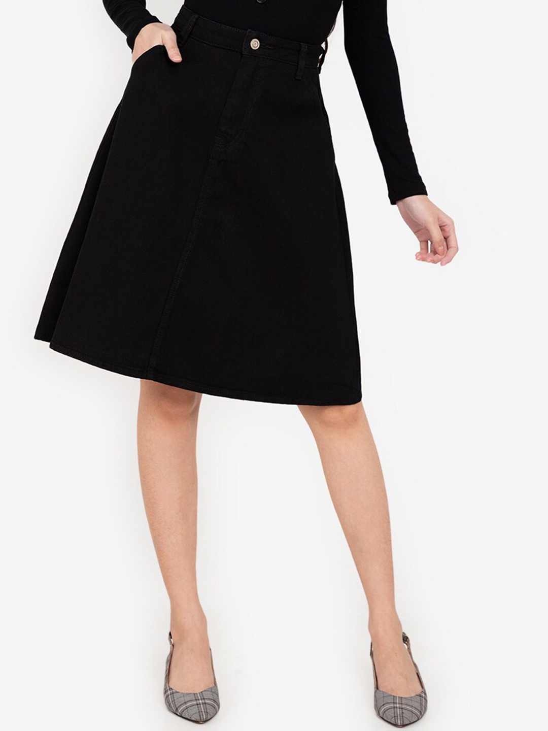

ZALORA BASICS Women Black Solid Knee Length Denim Skirt
