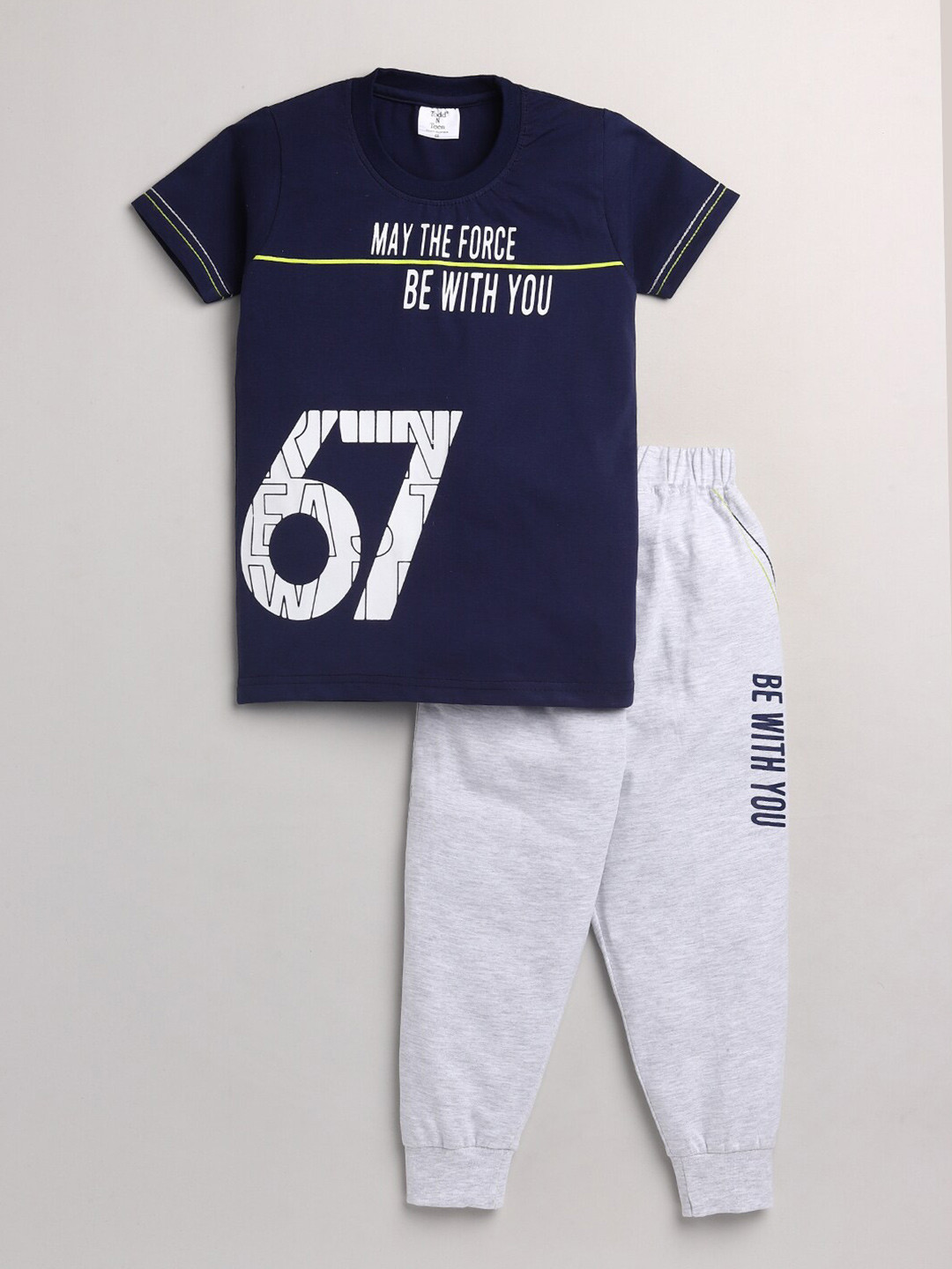 

Todd N Teen Boys Blue & White Printed Pure Cotton T-shirt with Trousers
