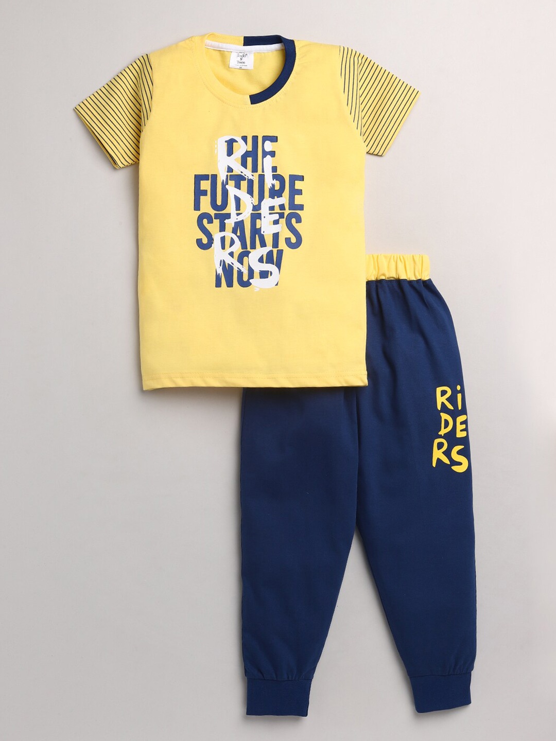 

Todd N Teen Boys Yellow & Blue Pure Cotton Printed T-shirt with Trousers