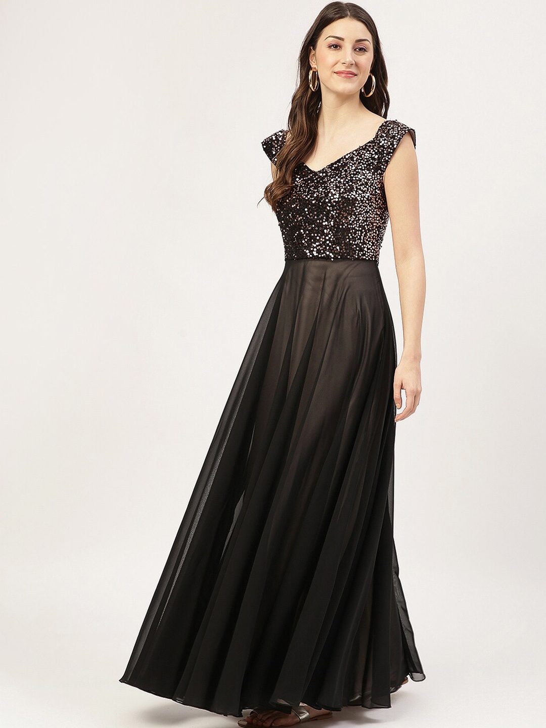 

TRENDY DIVVA Black Embellished Maxi Dress