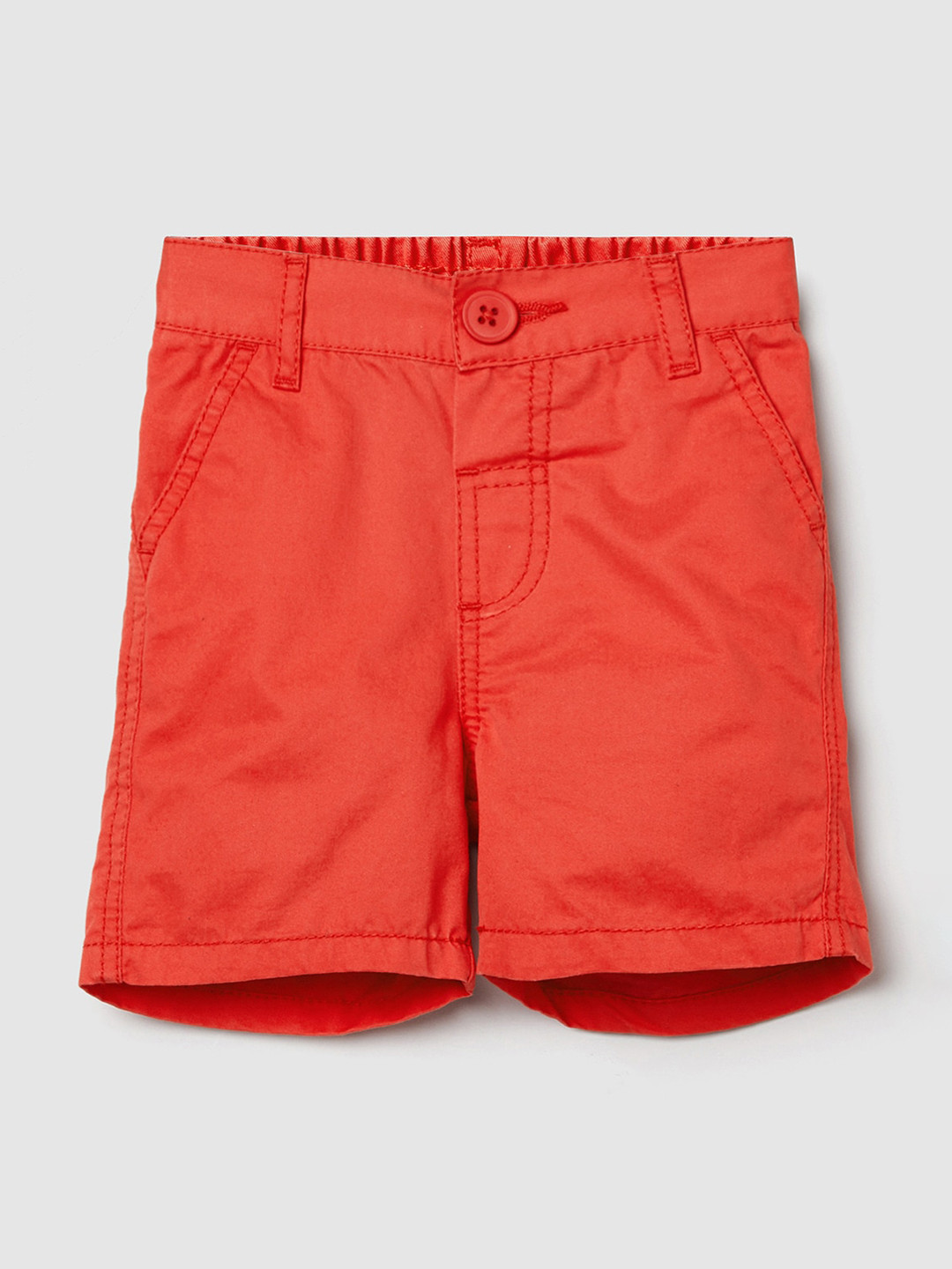 

max Boys Red Solid Mid Rise Cotton Regular Shorts