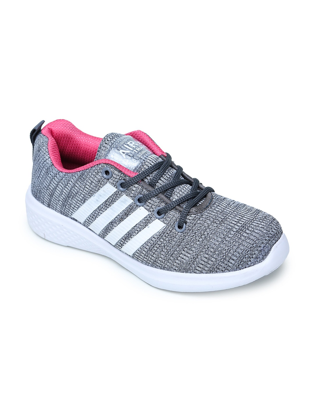 

TRASE Women Grey Running Shoes