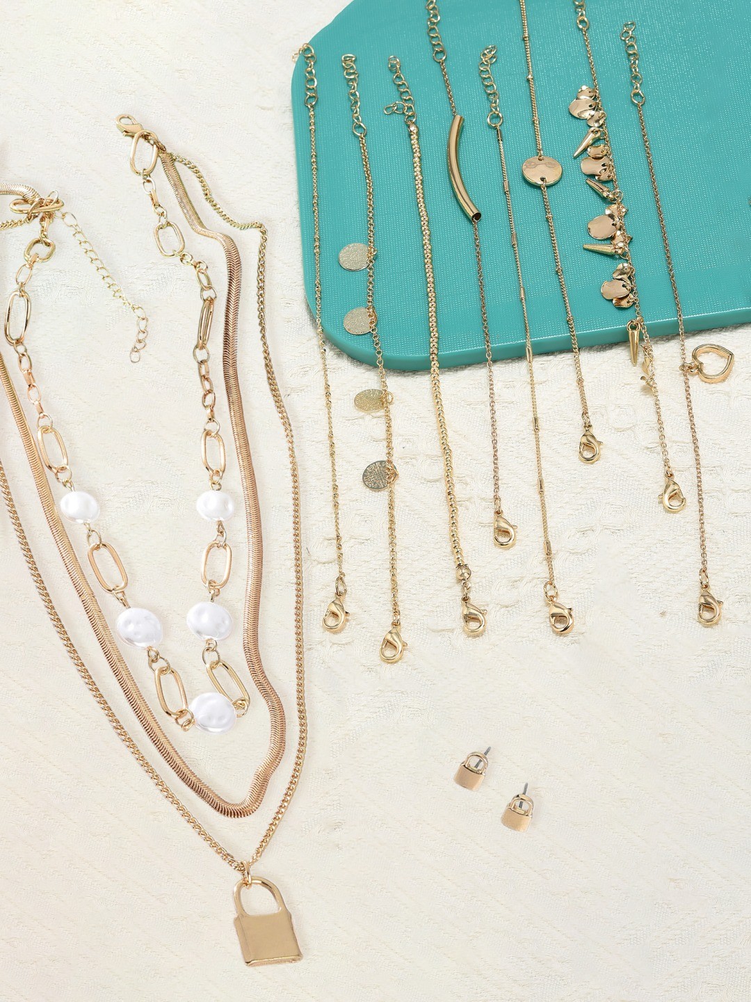 

Ami 10 Pcs Gold-Toned & Silver-Toned Layered Jewellery Set