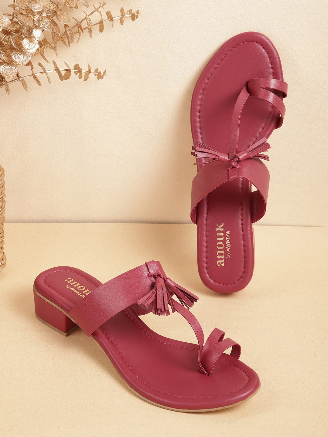 

Anouk Women One Toe Flats with Tassels, Maroon