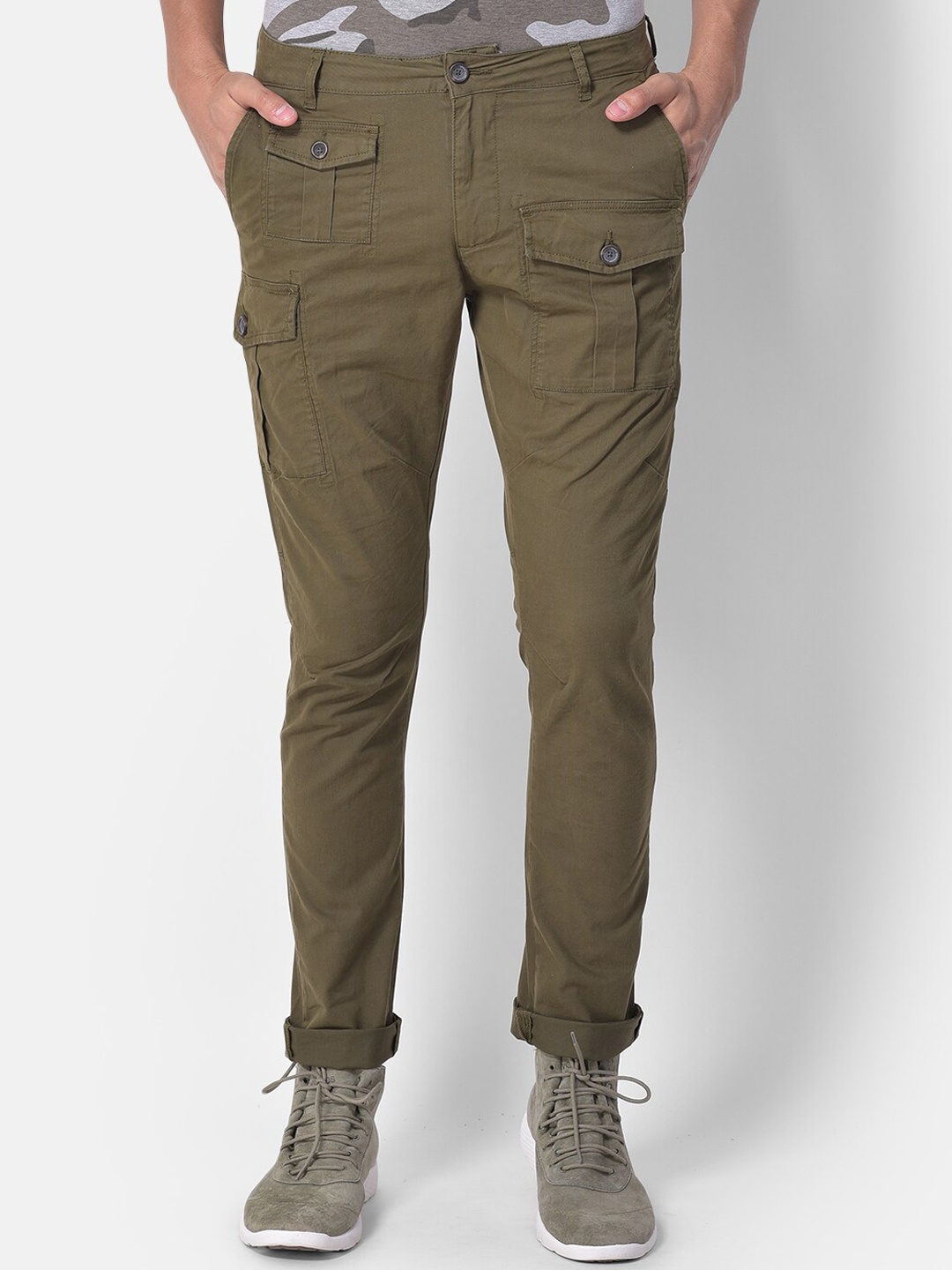 

Woodland Men Olive Green Cargos Trousers