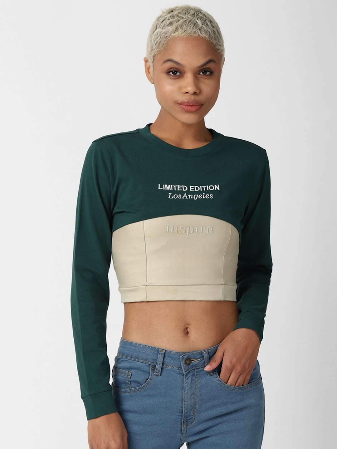 

FOREVER 21 Women Green & Beige Colourblocked Crop Top