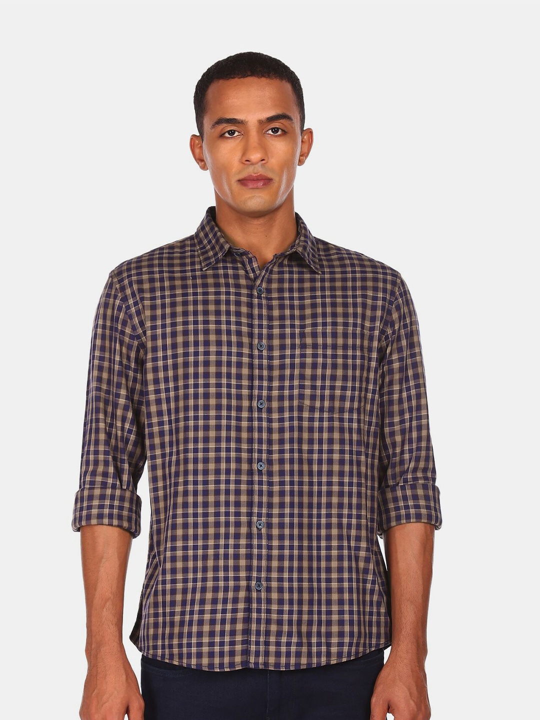 

Ruggers Men Navy Blue & Beige Checked Pure Cotton Casual Shirt