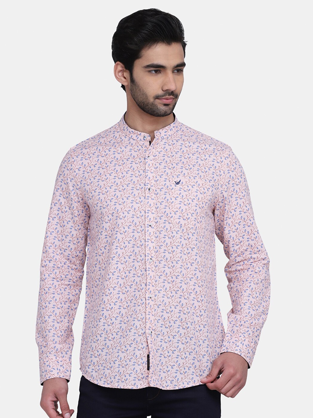 

Blackberrys Men Peach Slim Fit Floral Printed Cotton Casual Shirt