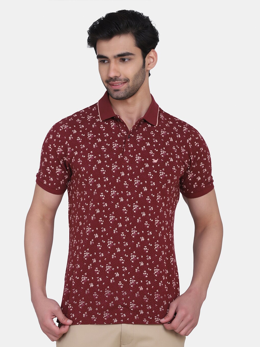 

Blackberrys Men Maroon Micro Ditsy Printed Polo Collar Slim Fit Cotton T-shirt