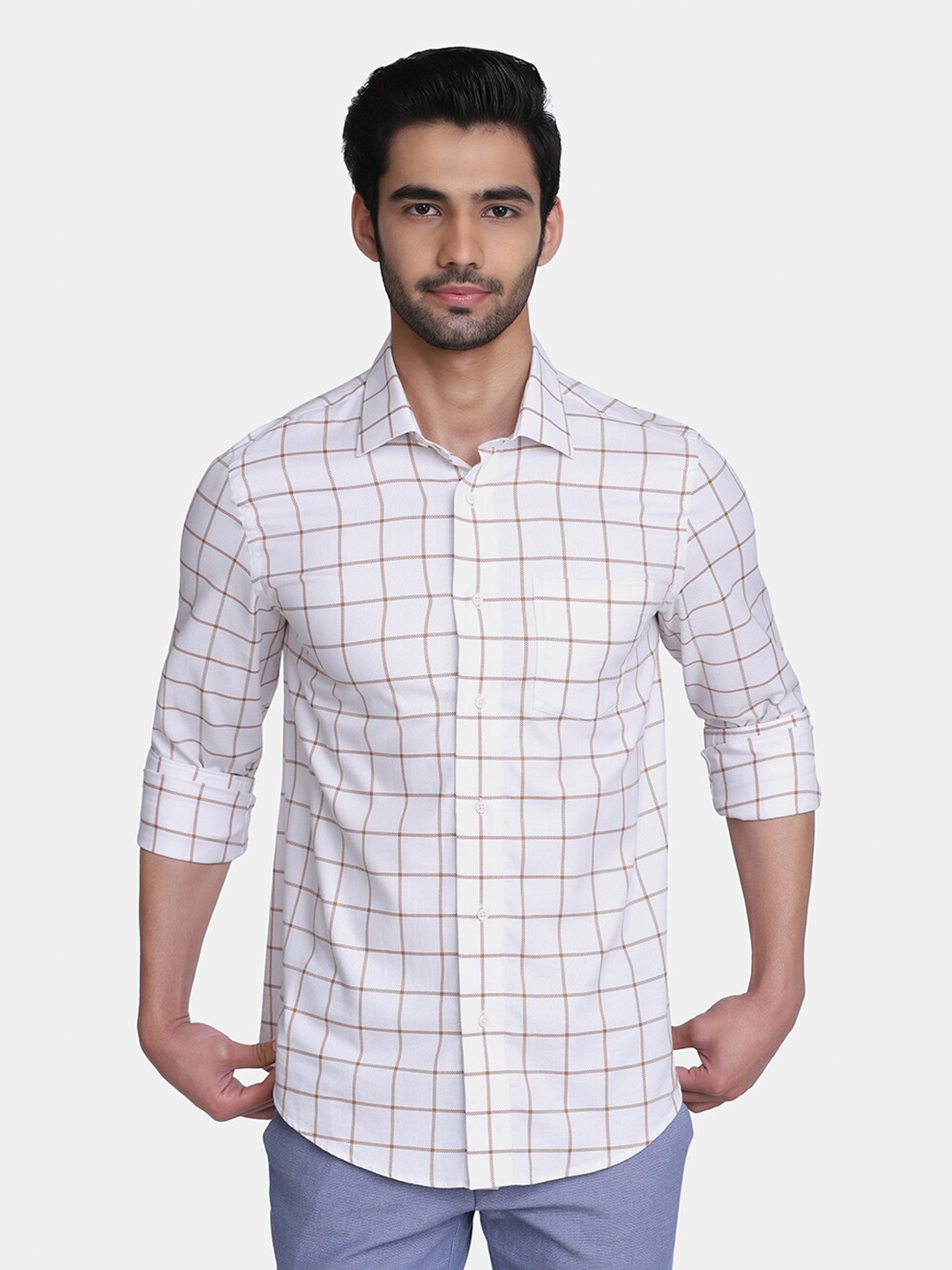 

Blackberrys Men White India Slim Fit Checked Cotton Casual Shirt