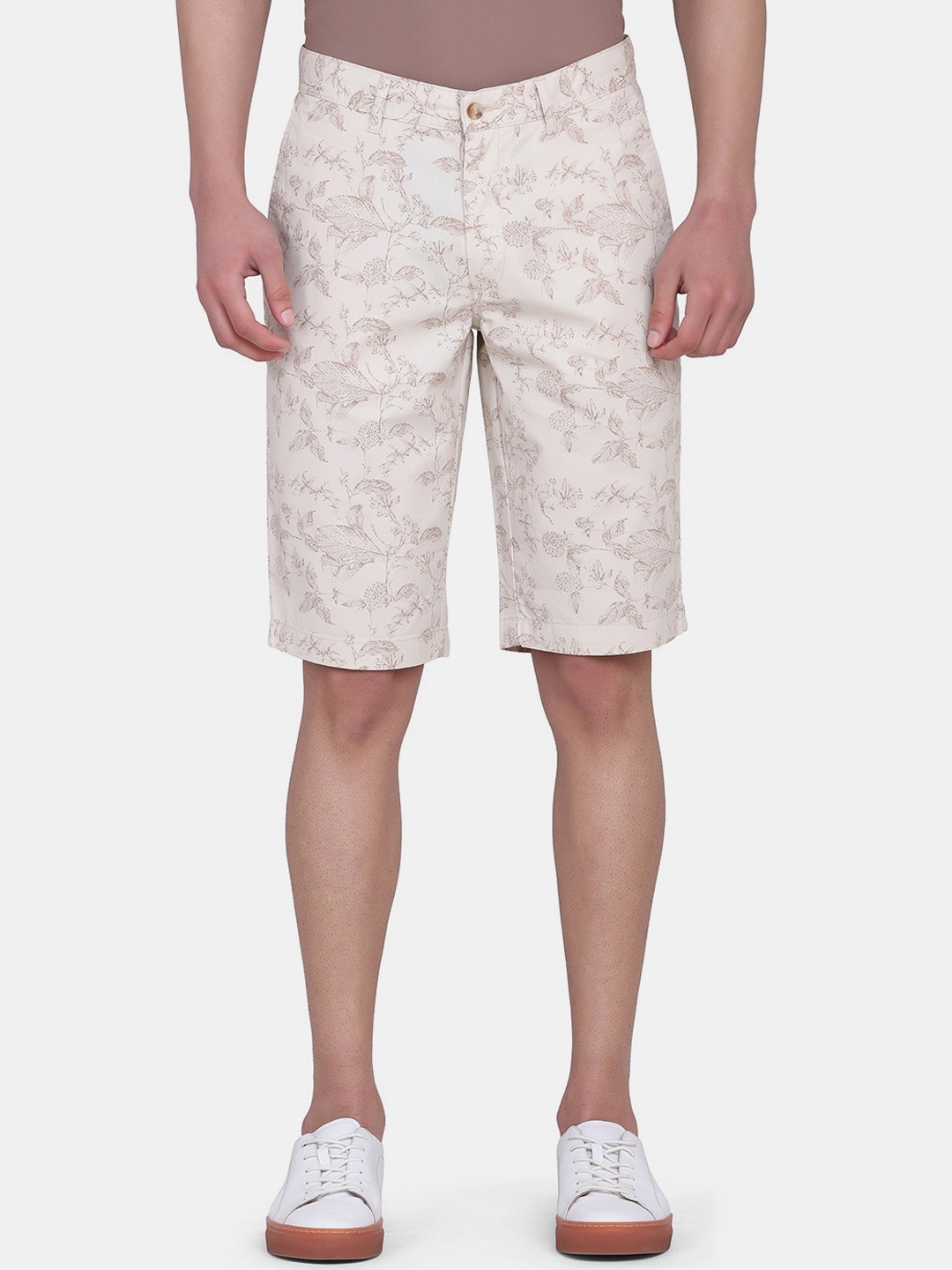 

Blackberrys Men Beige Floral Printed Bs-10 Slim Fit Low-Rise Cotton Shorts