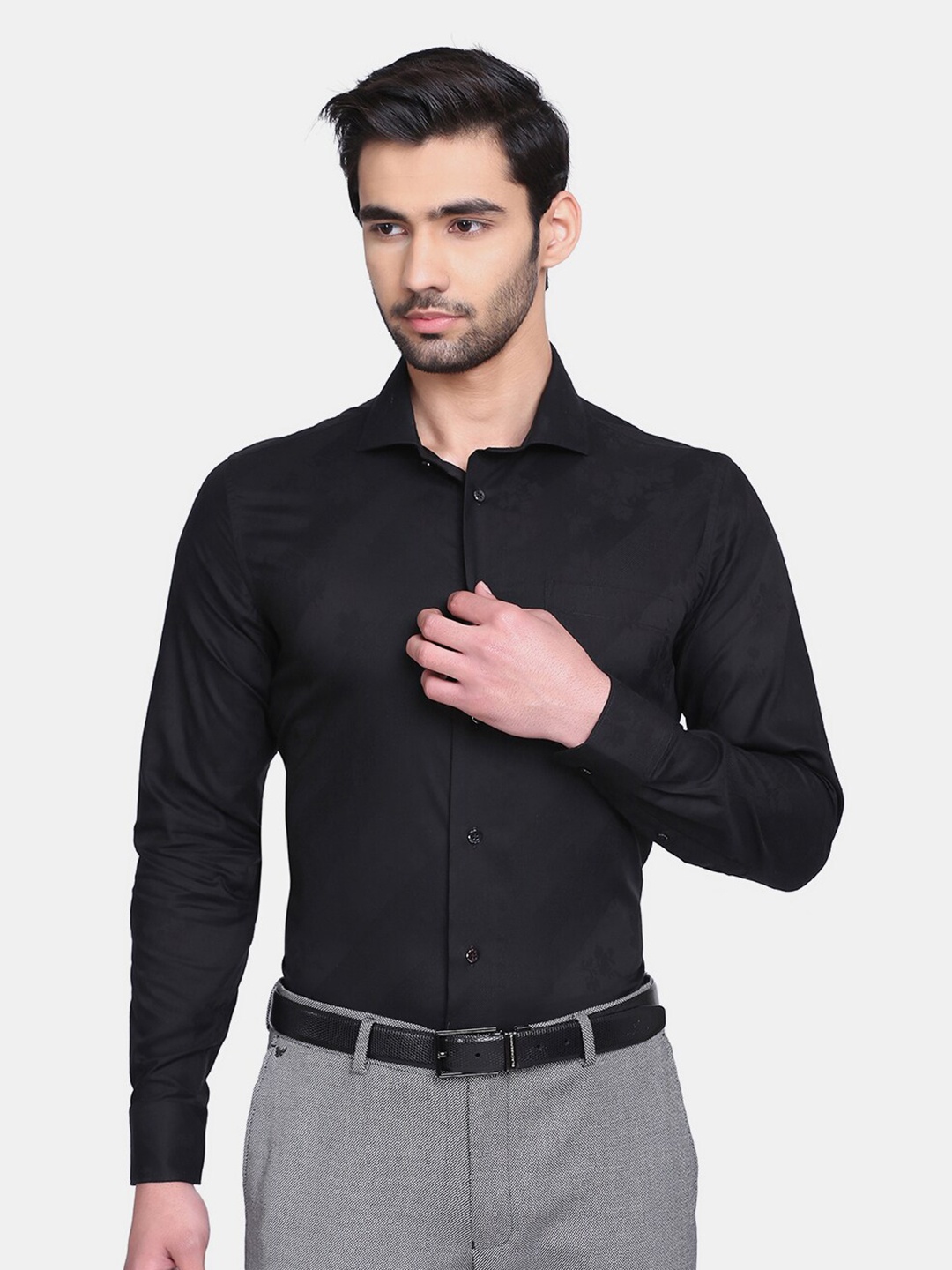 

Blackberrys Men Black India Slim Fit Cotton Formal Shirt