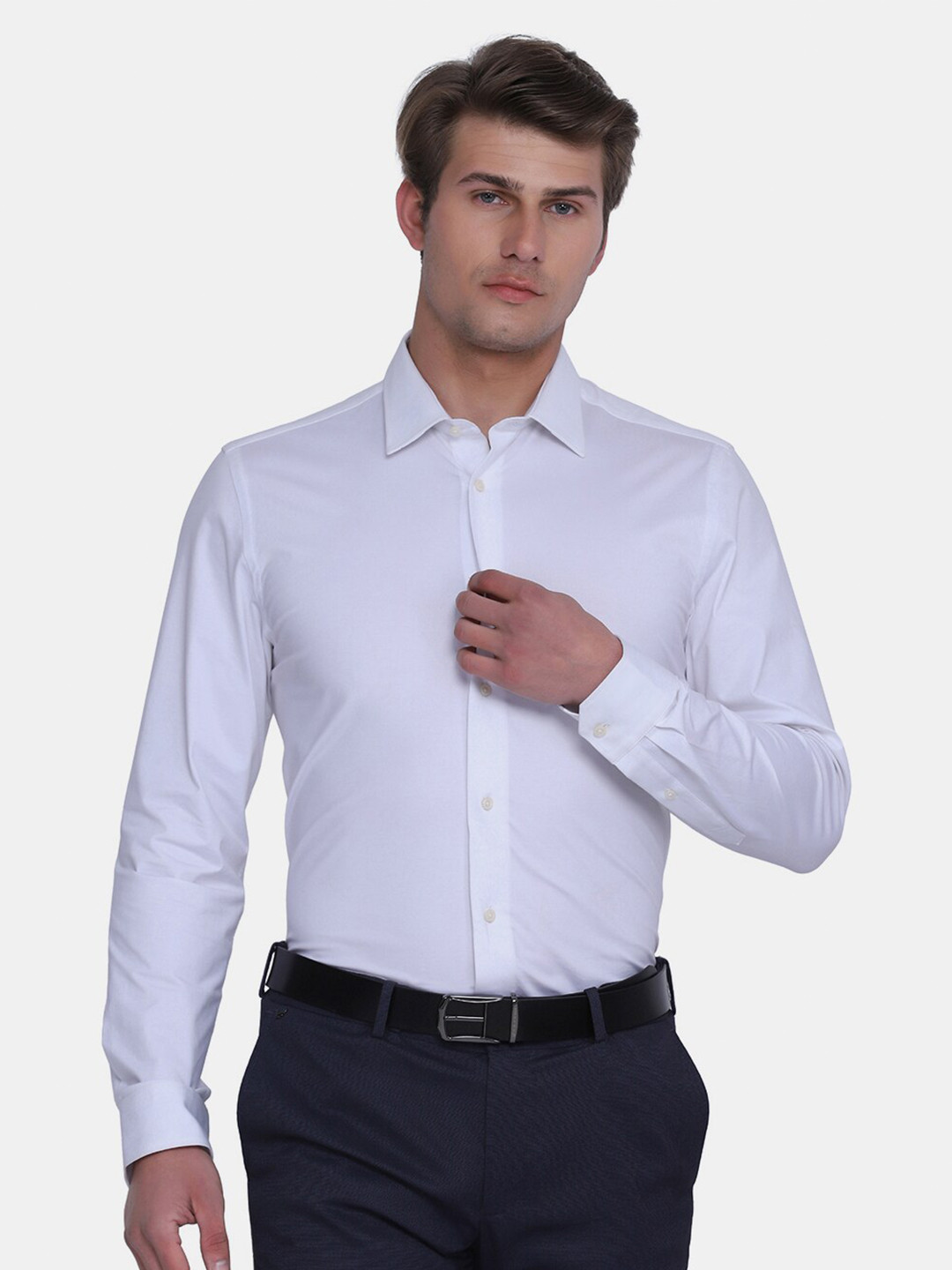 

Blackberrys Men White India Slim Fit Formal Shirt