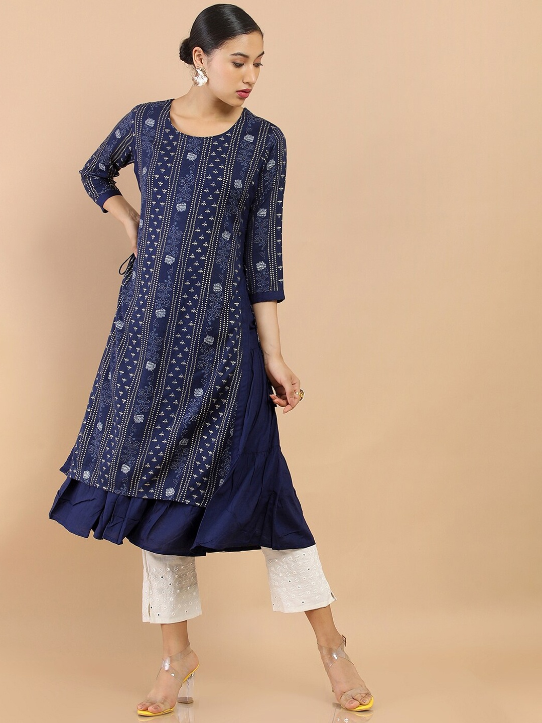 

Soch Women Navy Blue & White Ethnic Motifs Printed Kurta