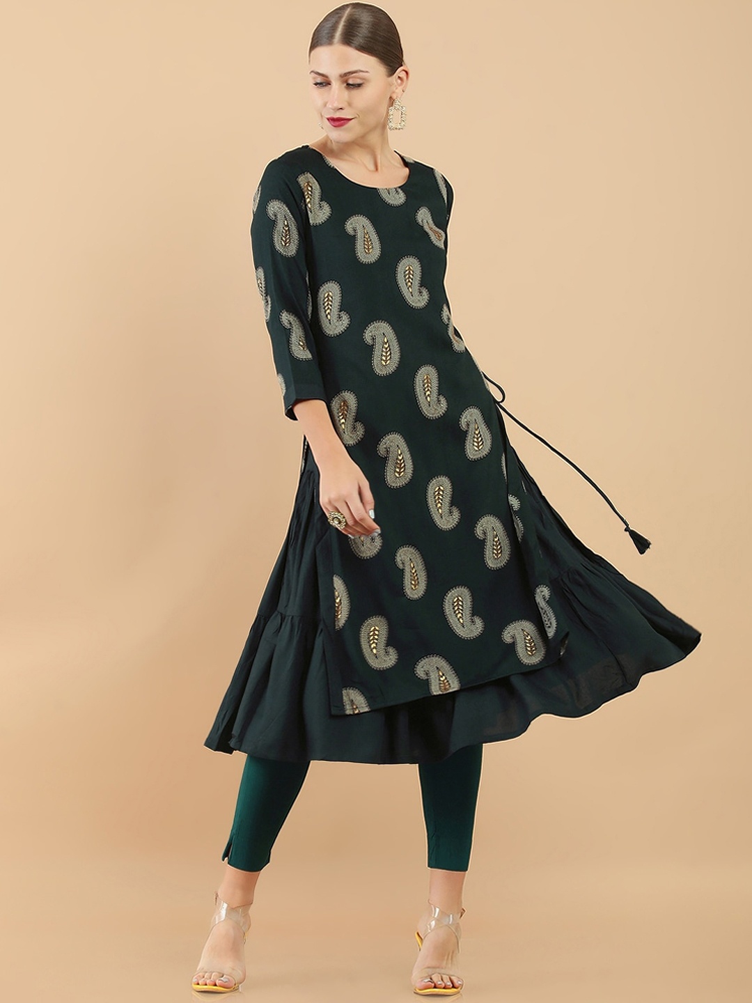 

Soch Green & White Ethnic Motifs Printed Rayon Kurta