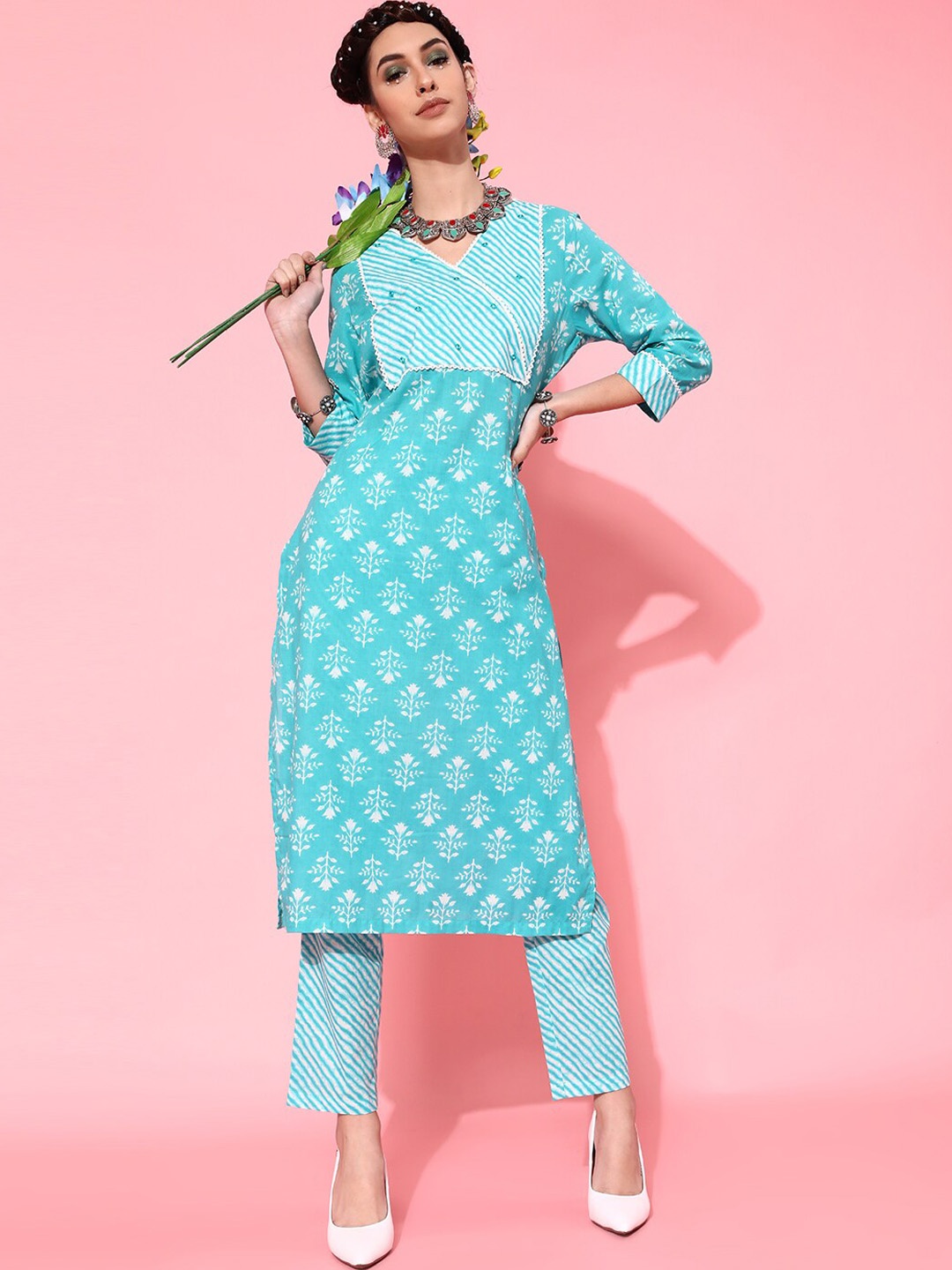 

STREET 9 Women Turquoise Blue Floral Printed Pure Cotton Kurta with Trousers
