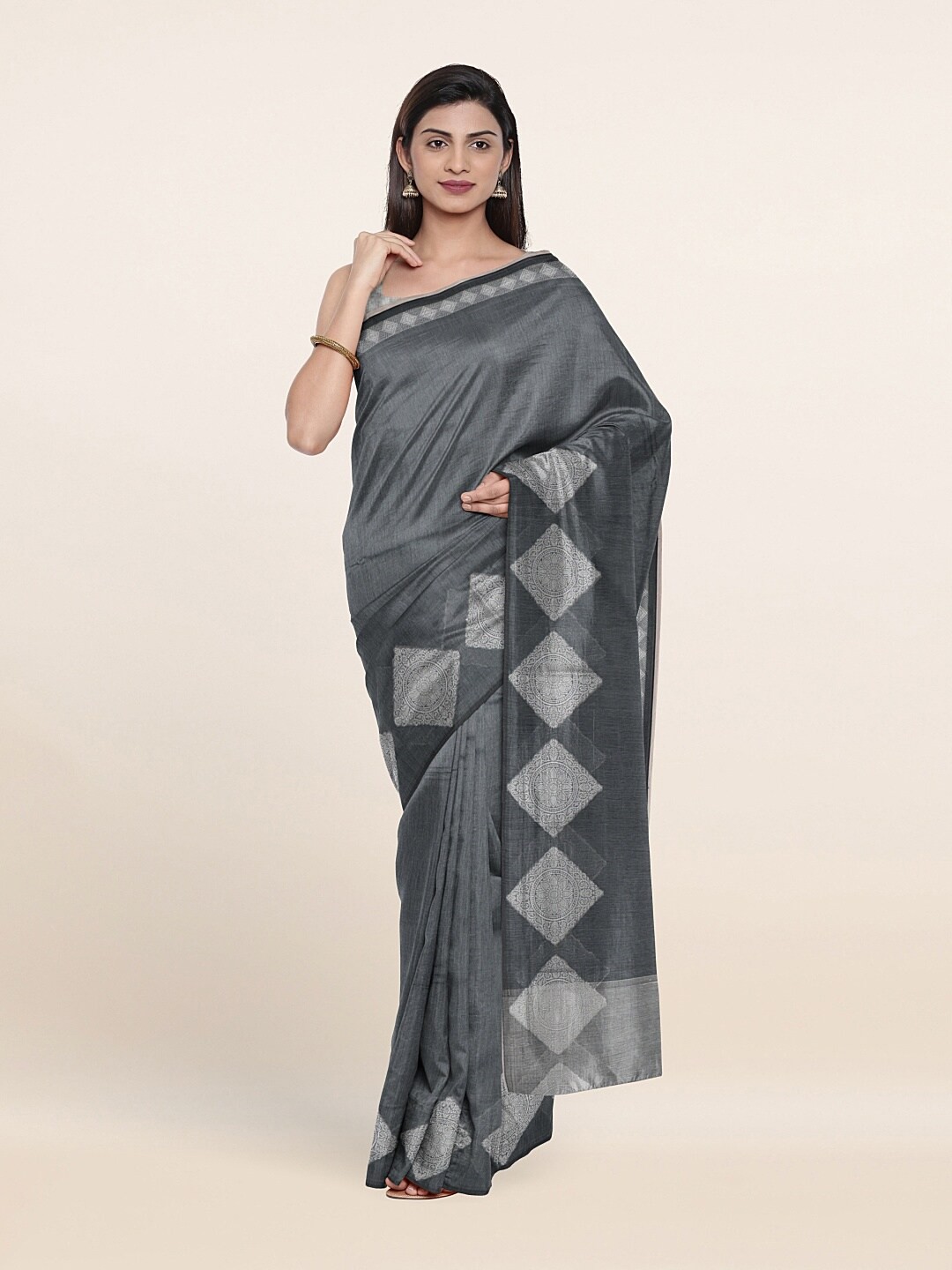 

Pothys Grey & Silver-Toned Zari Saree