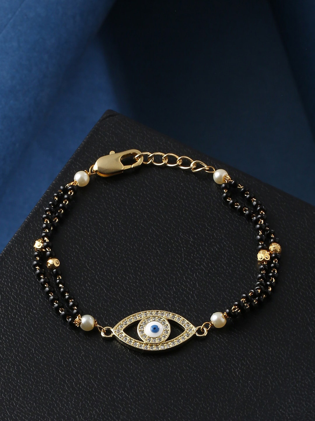 

THE AAB STUDIO Women Black Mangalsutra