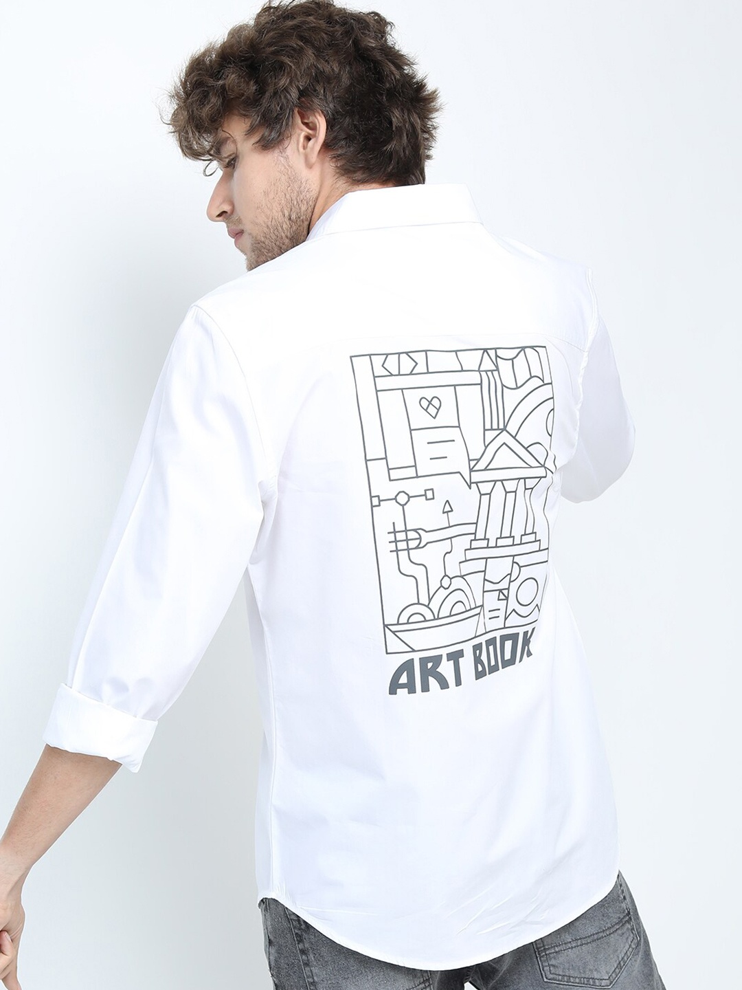 

HIGHLANDER Men White Slim Fit Printed Casual Shirt