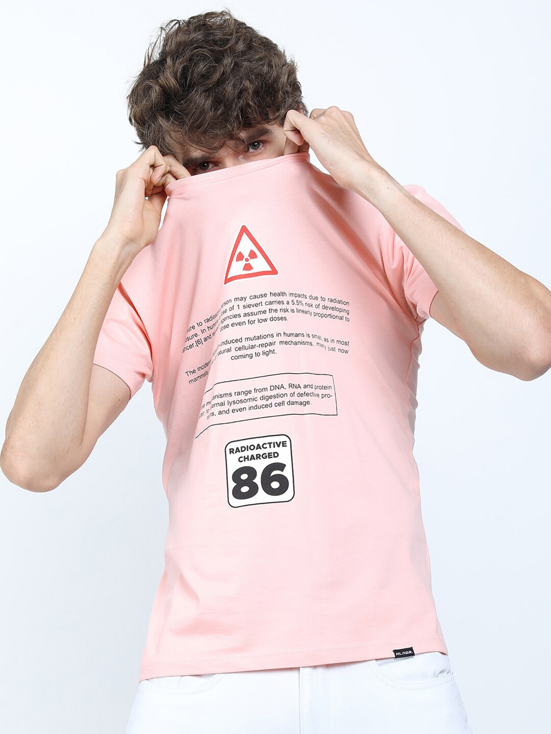 

HIGHLANDER Men Pink Typography Printed Slim Fit Cotton T-shirt