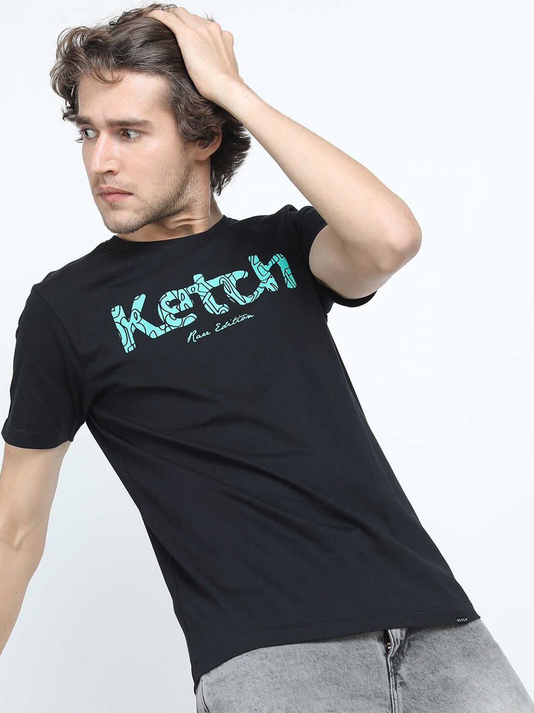 

KETCH Men Black Typography Printed Slim Fit Cotton T-shirt