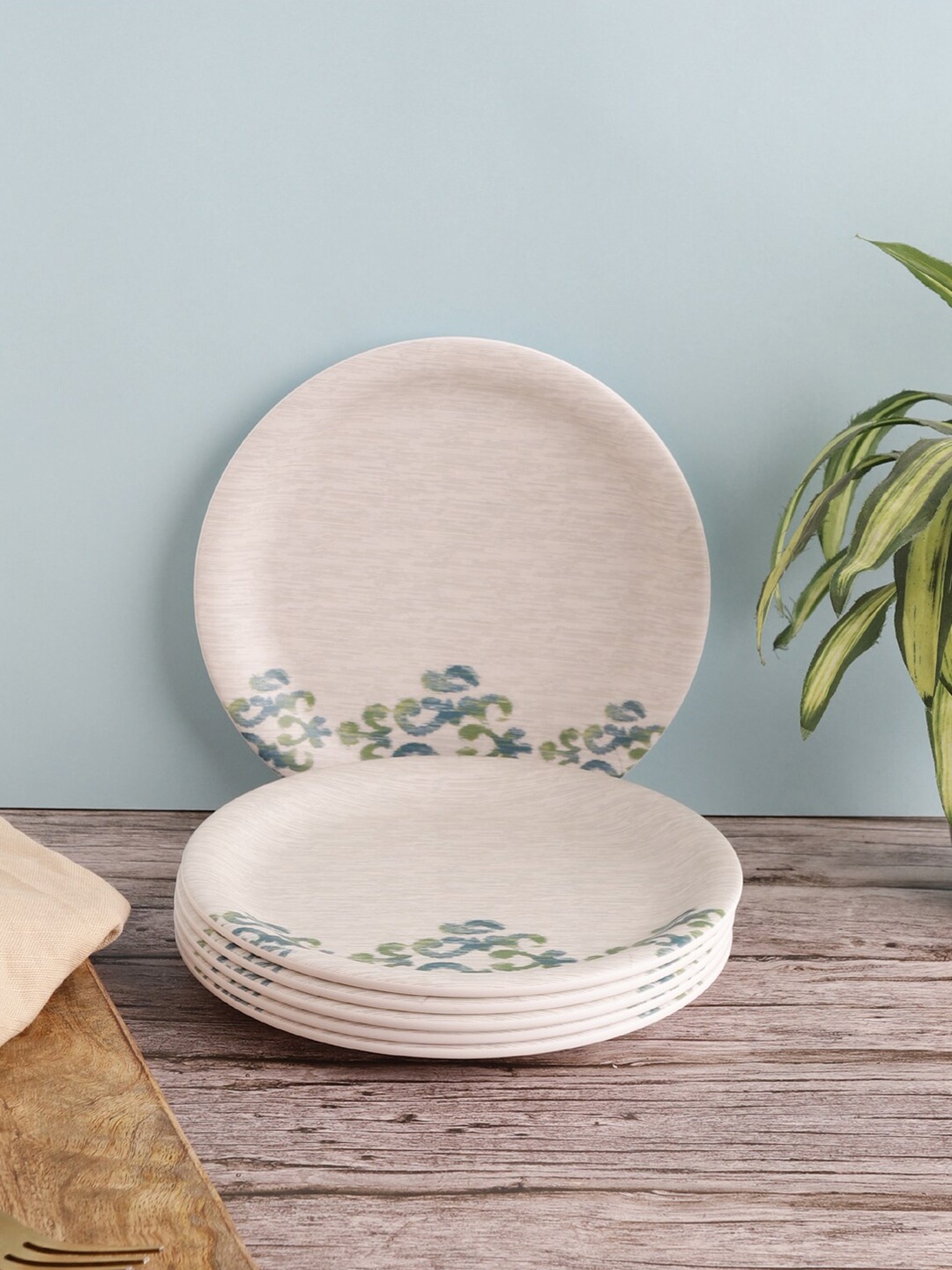 

Servewell White & Green 6 Pieces Printed Melamine Glossy Plates