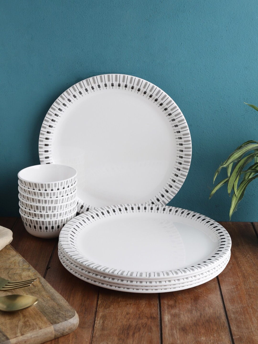 

Servewell 12 Pieces White Printed Melamine Glossy Dinner Set