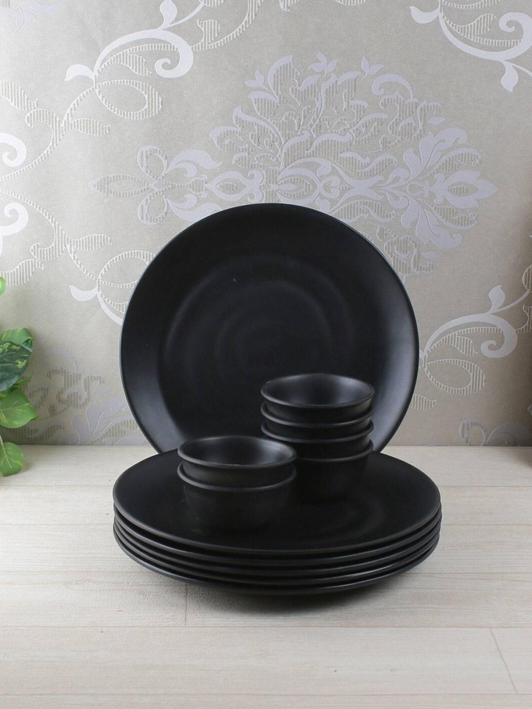 

Servewell Set Of 12 Black Solid Glossy Dishwasher Safe Dinner Set