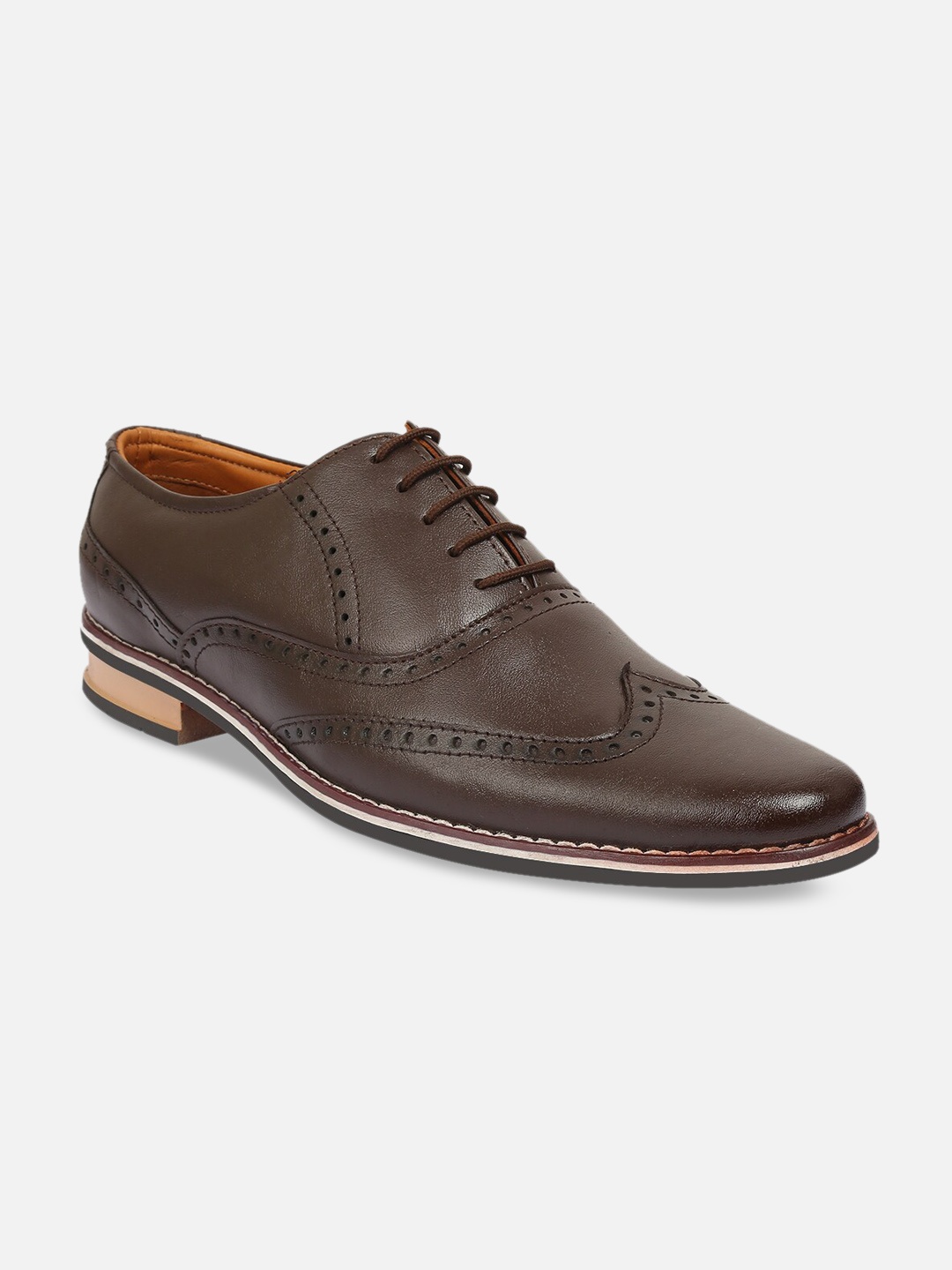 

WELBAWT Men Brown Solid Leather Formal Oxfords