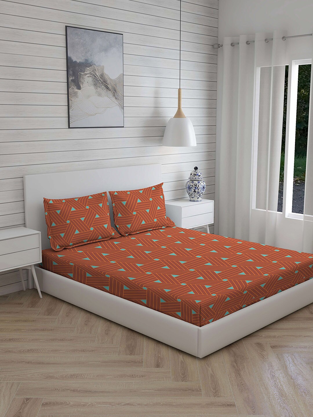

Layers Brown & Turquoise Blue Geometric King Bedsheet with 2 Pillow Covers