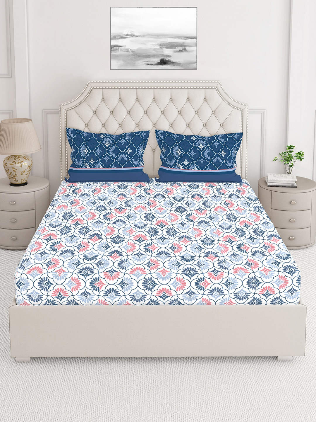 

Layers Blue & White Floral Queen Bedsheet with 2 Pillow Covers