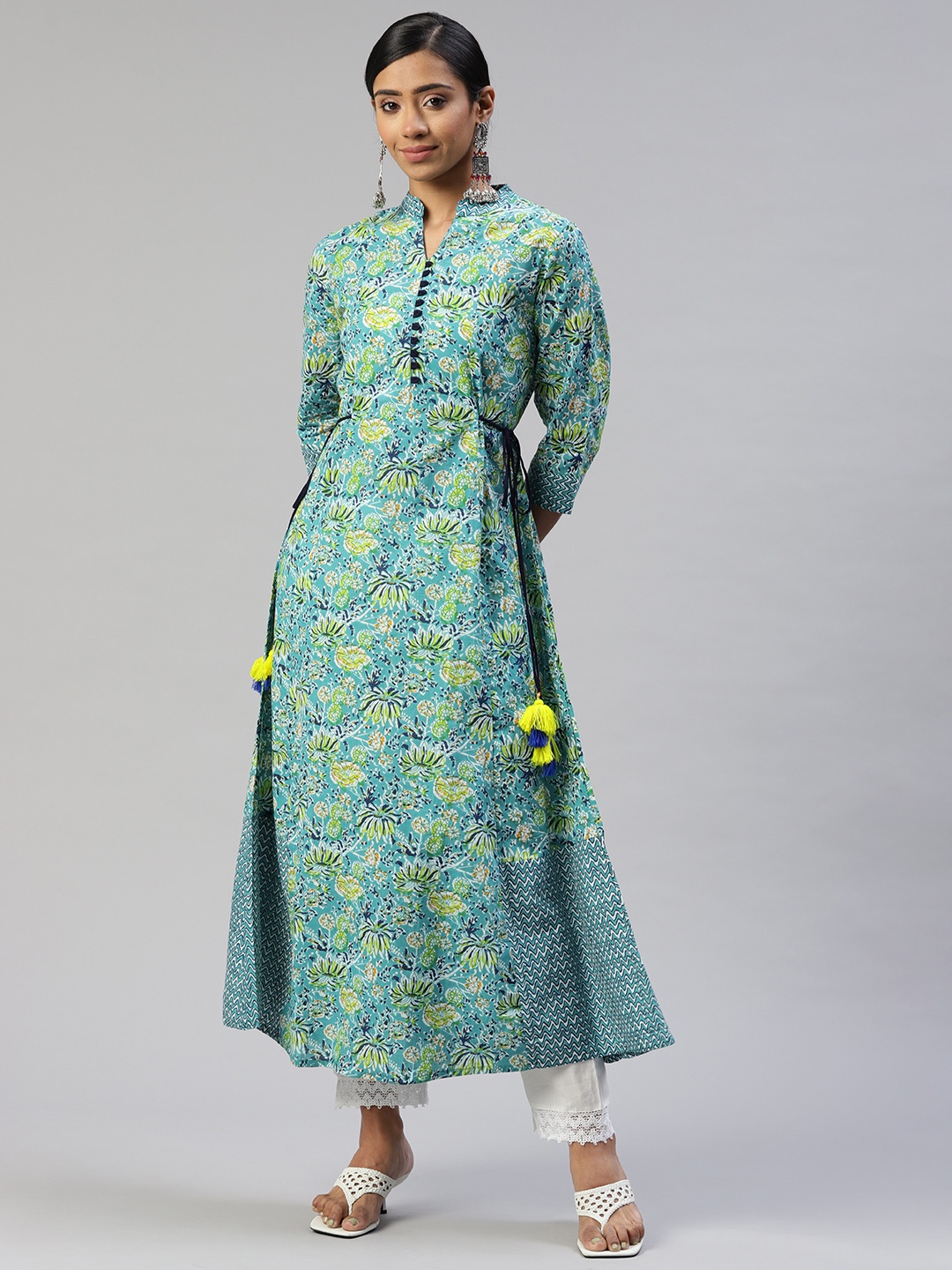 

SVARCHI Women Blue & Yellow Cotton Ethnic Motifs Printed Anarkali Kurta