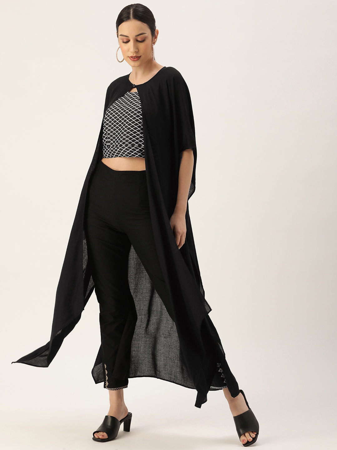 

COUPER & COLL Women Black Checked Sweetheart Neck Crop Top