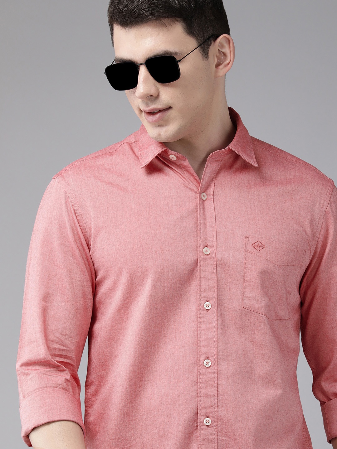 

Arrow Men Pink Solid Pure Cotton Oxford Original Slim Fit Casual Shirt
