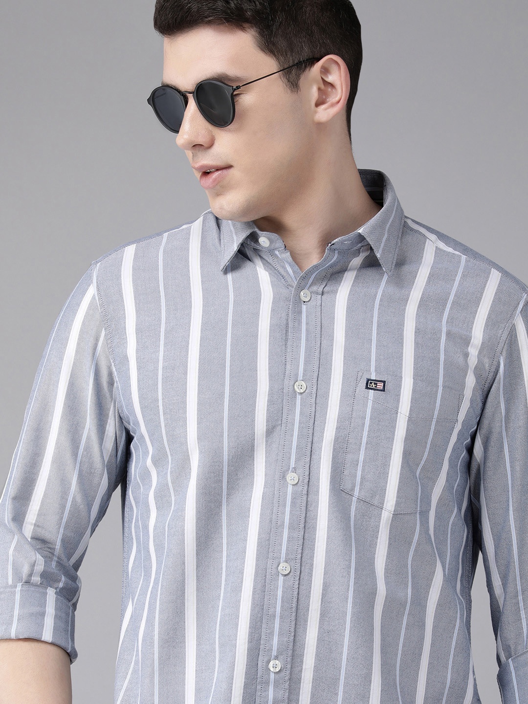 

Arrow Men Grey & White Striped Slim Fit Pure Cotton Casual Shirt