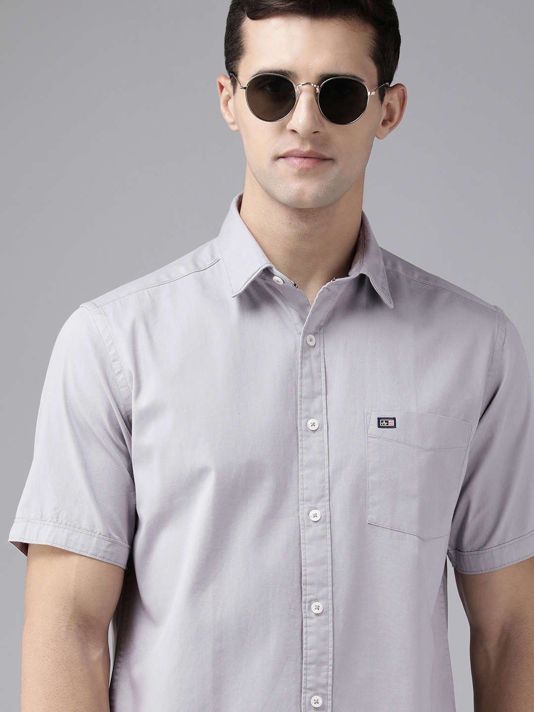 

Arrow Men Grey Solid Original Pure Cotton Casual Shirt