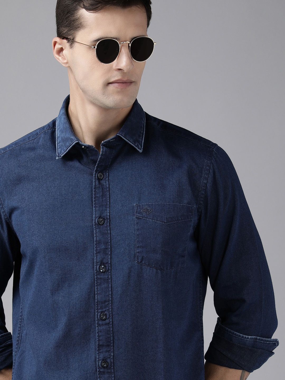 

Arrow Men Blue Solid Original Slim Fit Pure Cotton Casual Shirt