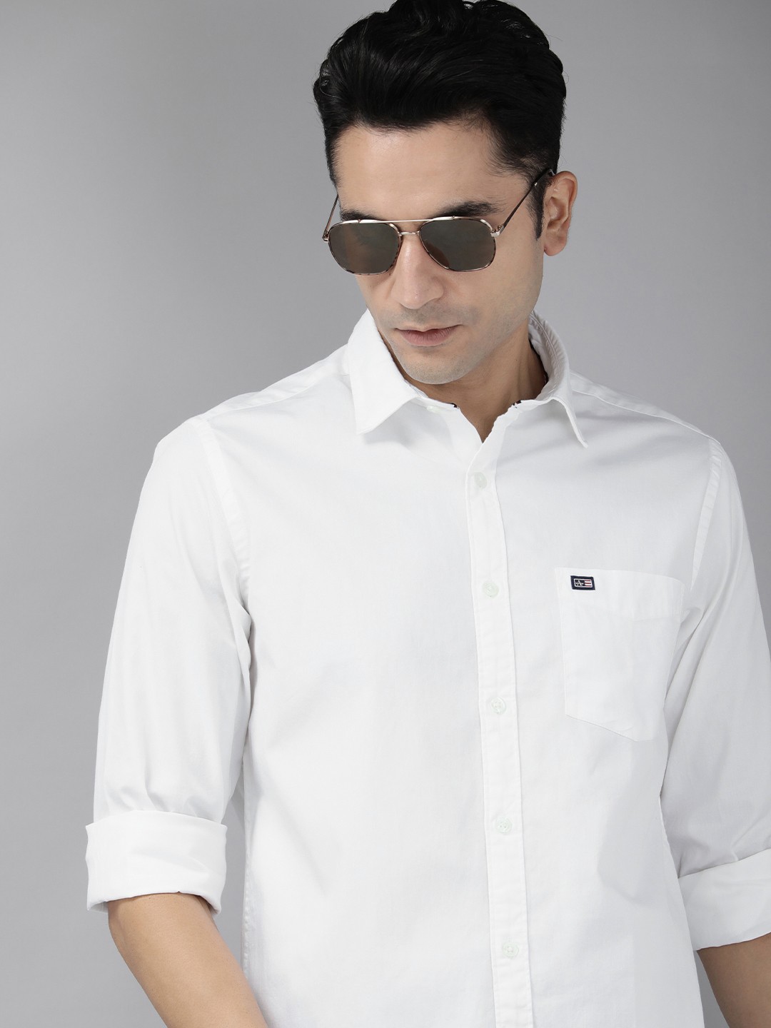 

Arrow Men White Solid Original Slim Fit Pure Cotton Casual Shirt