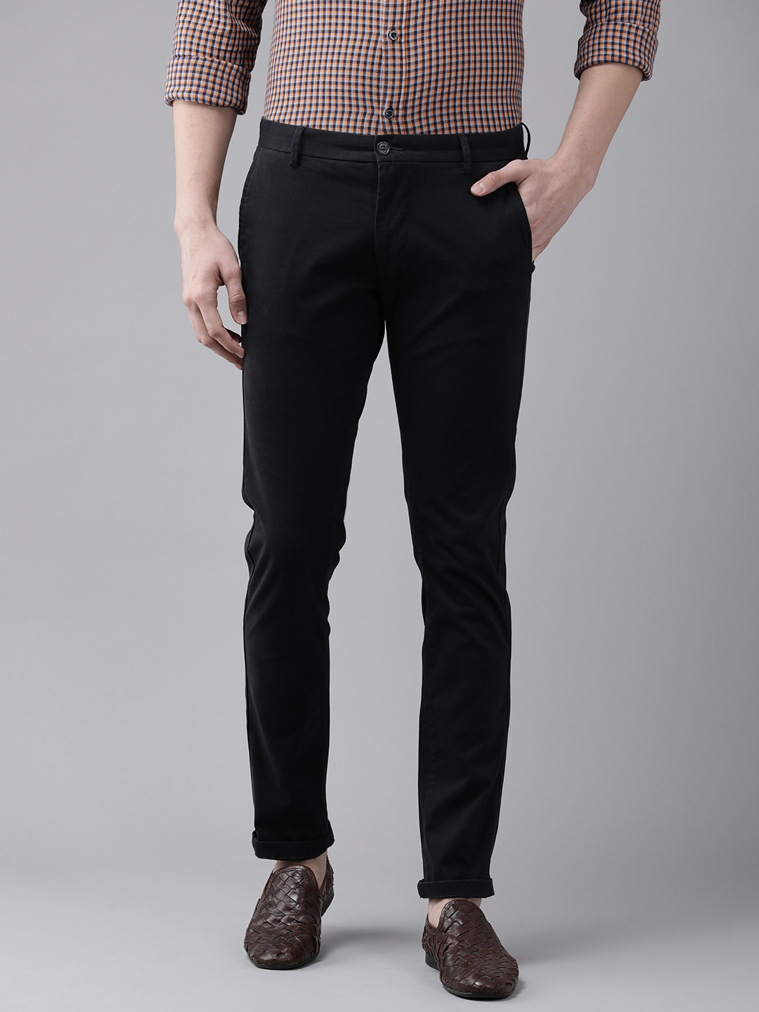 

Arrow Men Navy Blue Solid Original Slim Fit Trousers
