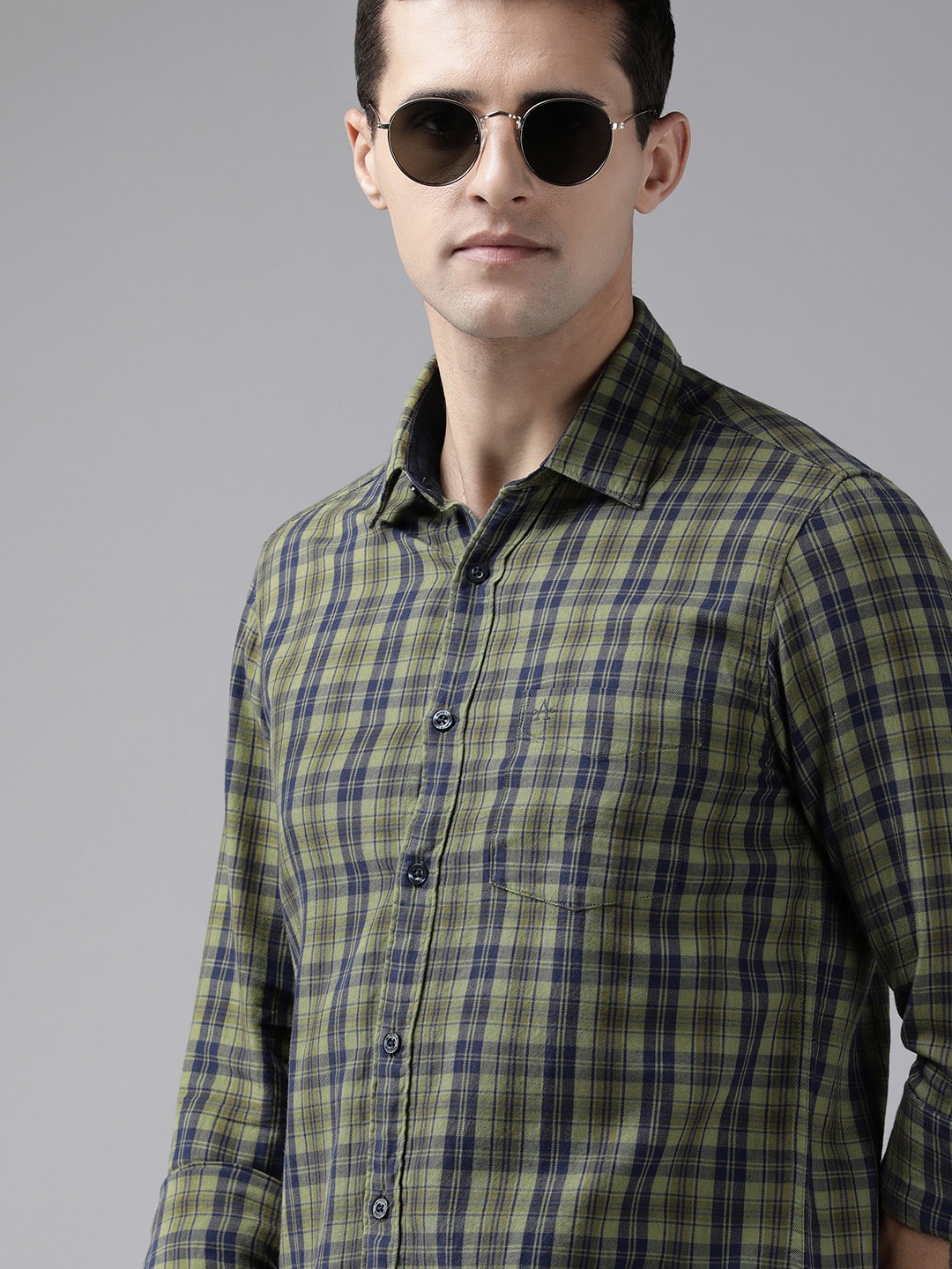 

Arrow Men Green Fit Tartan Checks Original Slim Casual Shirt