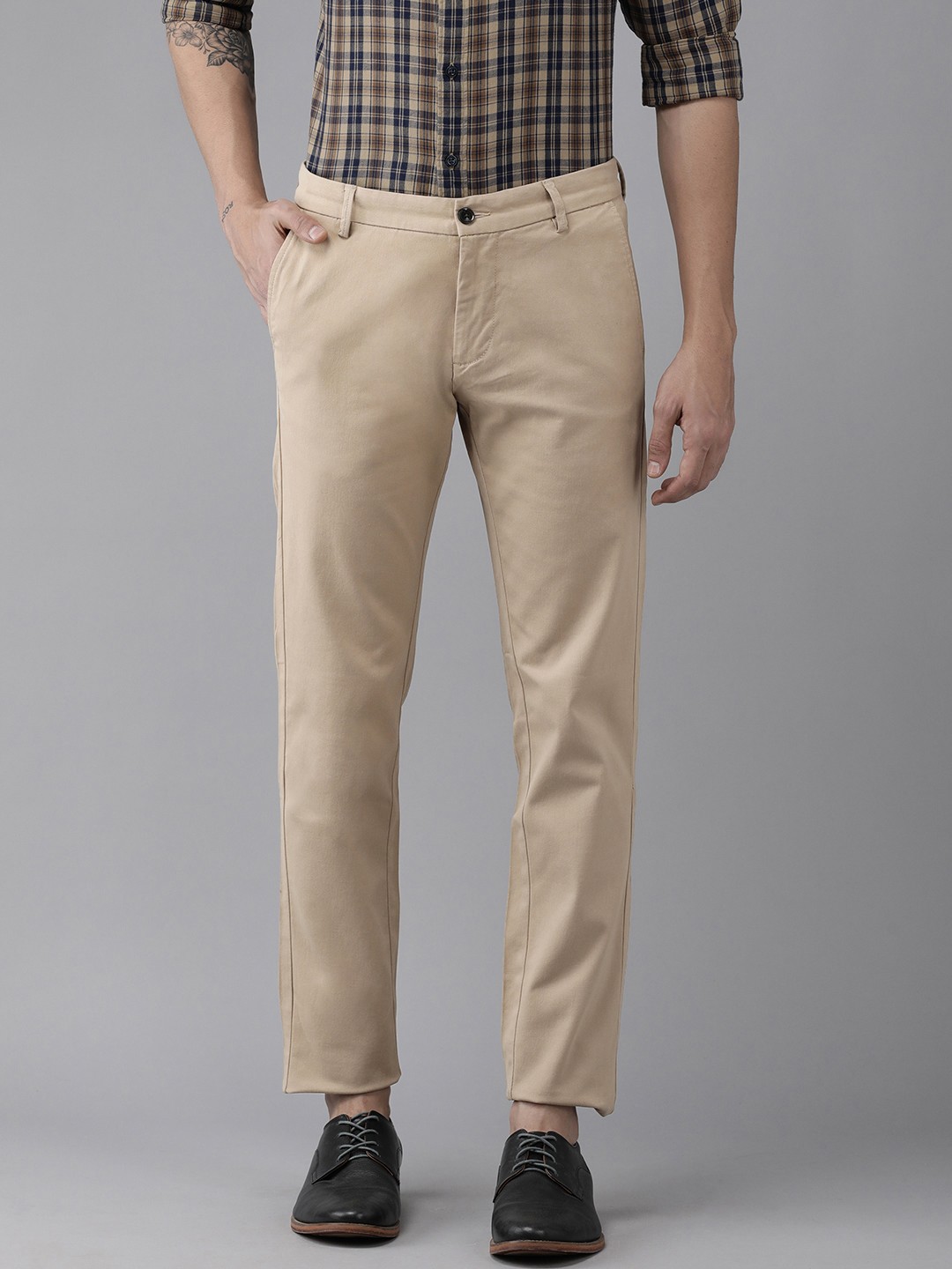 

Arrow Men Khaki Original Slim Fit Trousers