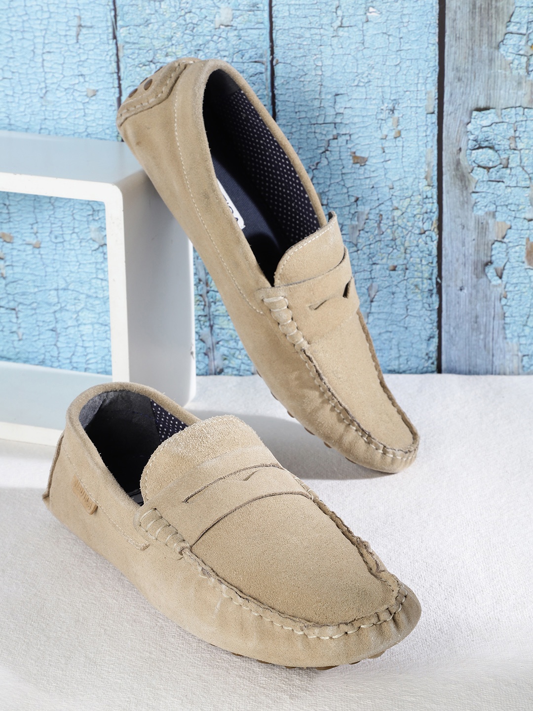 

Nautica Men Beige Solid Leather Driving Shoes