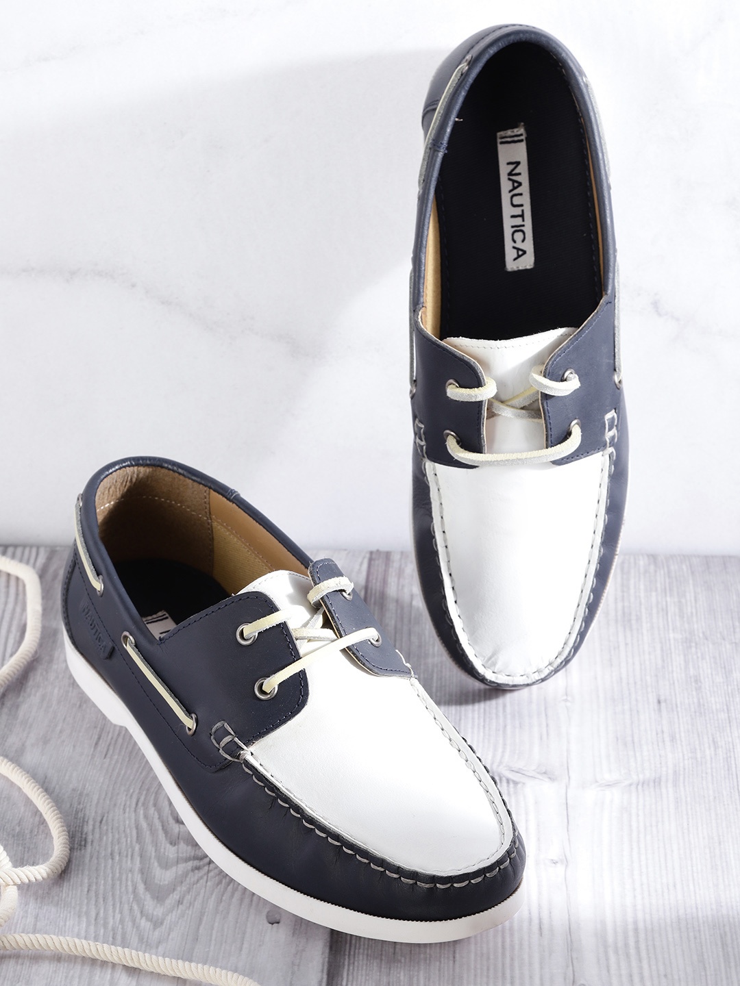 

Nautica Men White & Navy Blue Colourblocked Leather Boat Shoes