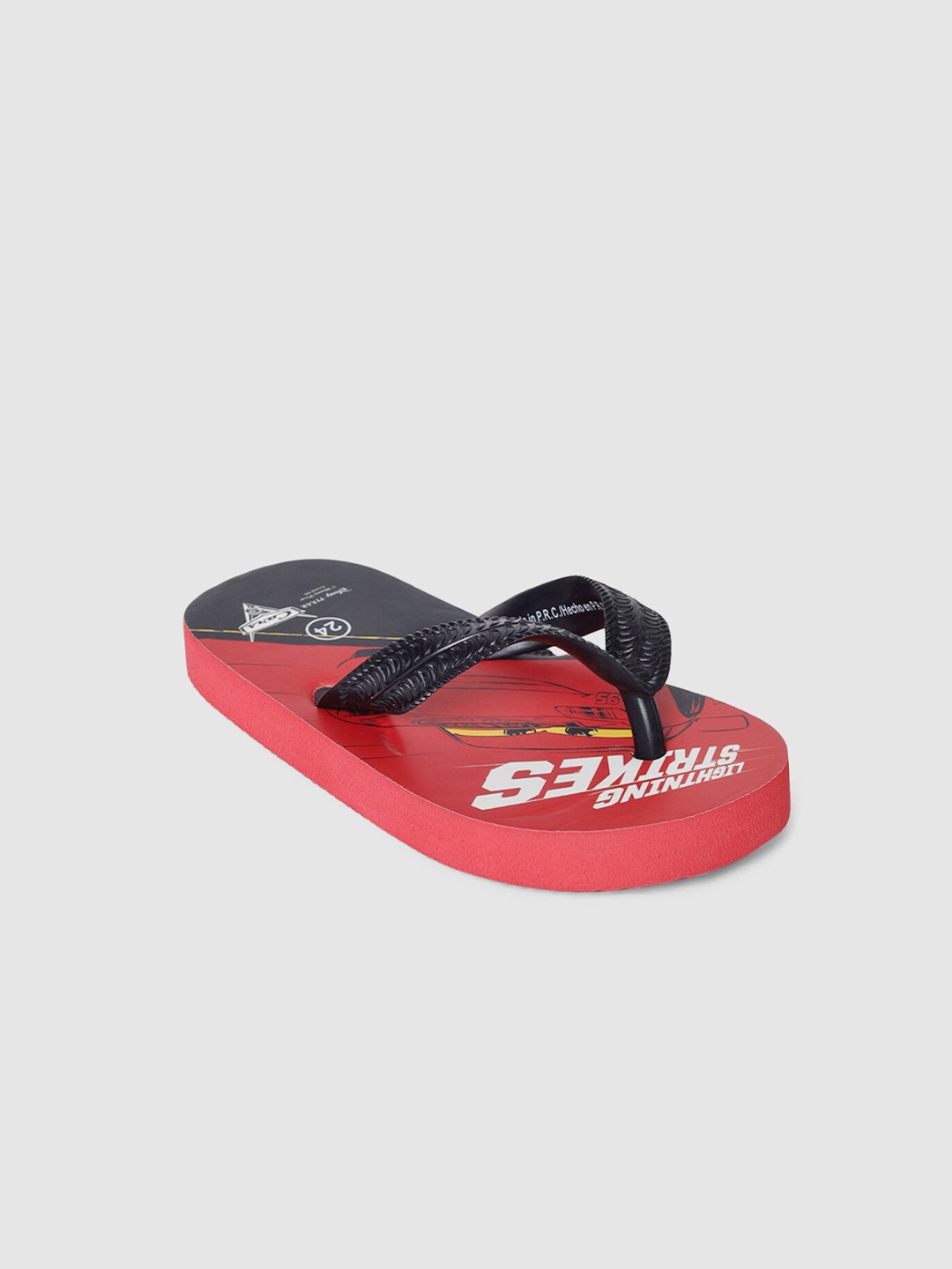 

shoexpress Boys Black & Red Printed Thong Flip-Flops