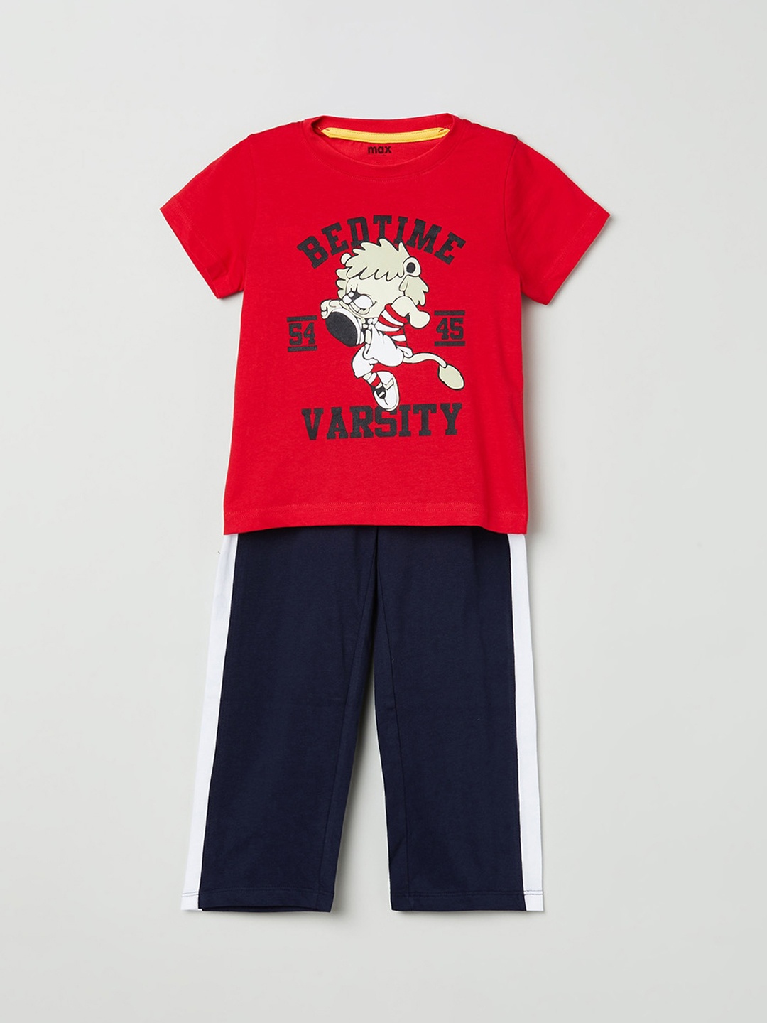 

max Boys Red & Blue Printed Pure Cotton Nightsuit